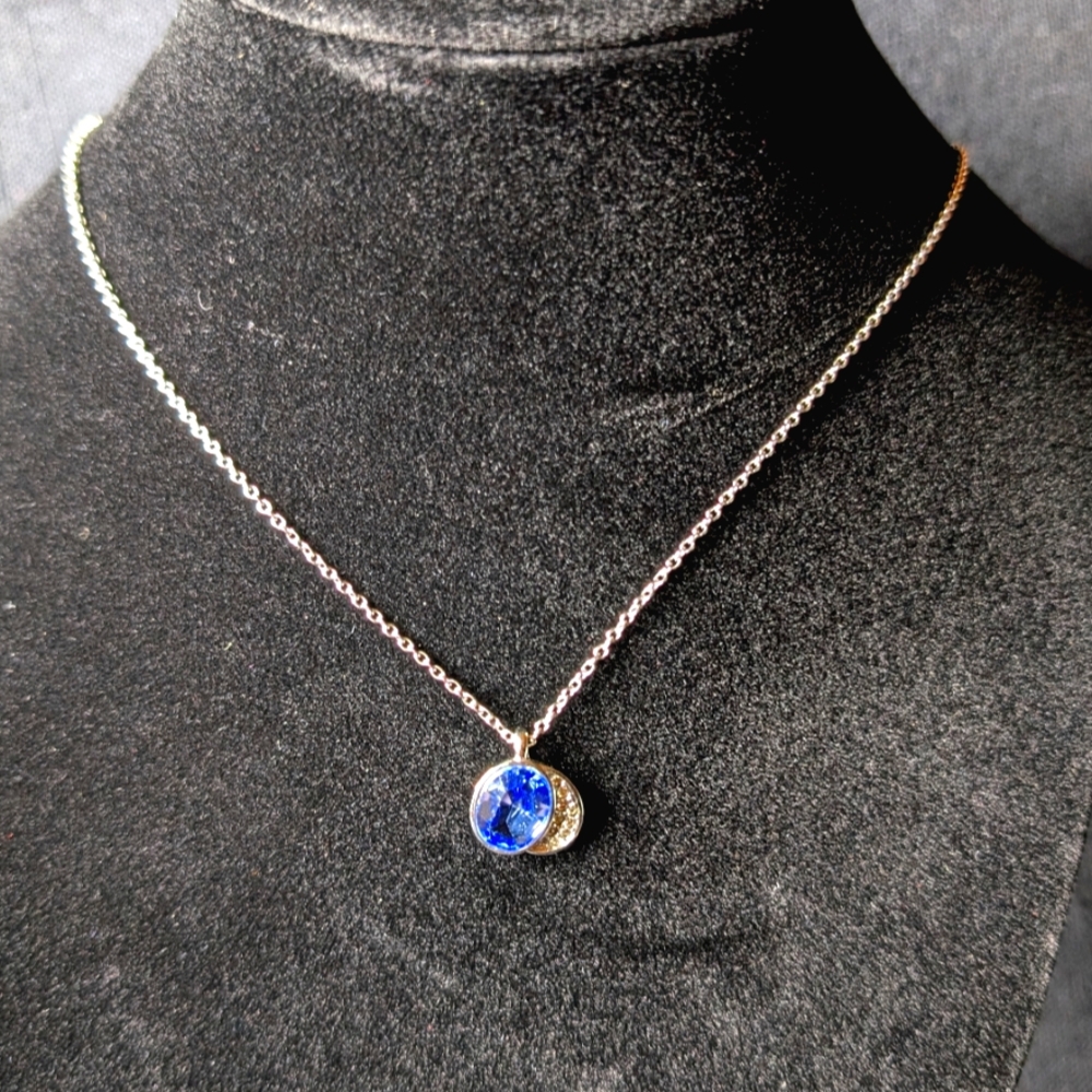 Swarovski Vintage Blue Crystal Designer Necklace